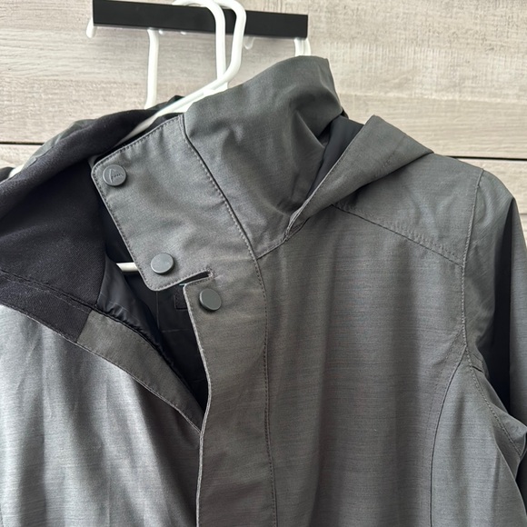 Burton Women's Ski Jacket - Black - Picture 3 of 4